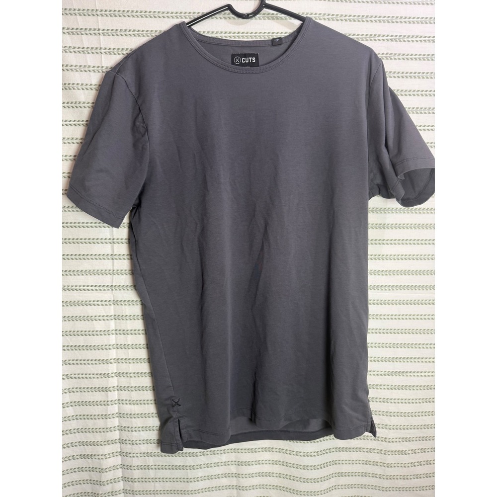 Cuts Clothing Mens Short Sleeve Split Hem Crew Neck Tee Charcoal Grey Medium